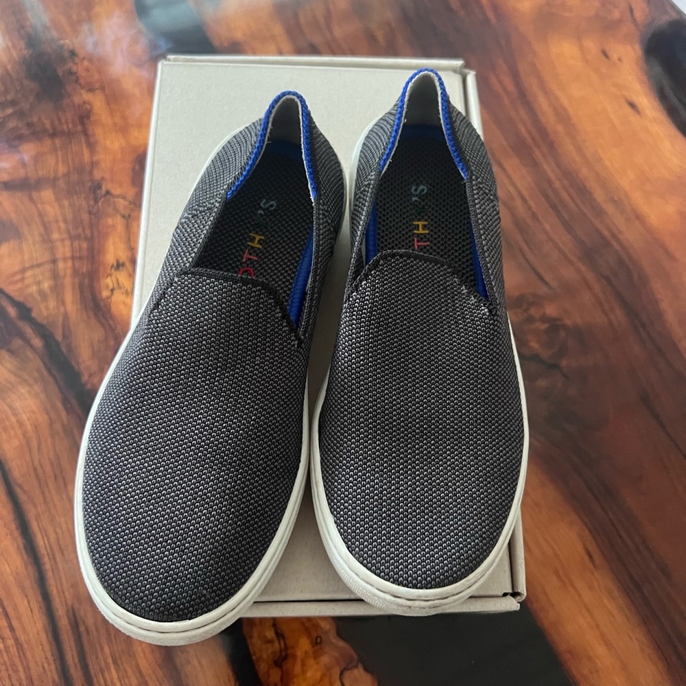 Rothy's Black Slip-On washable shoe size 1